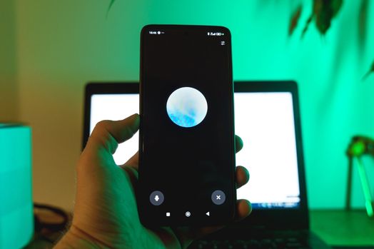 Người dùng ChatGPT phàn nàn về việc mất chế độ giọng nói Standard