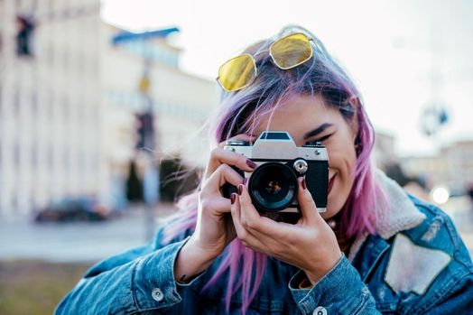 5 Prompt ChatGPT giúp teen xây dựng doanh nghiệp kiếm $100/ngày!