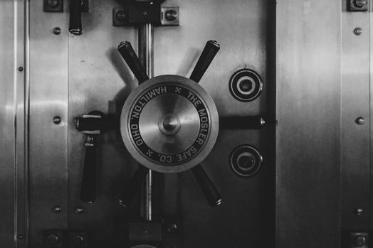 BBVA tích hợp AI vào quy trình ngân hàng bằng ChatGPT Enterprise