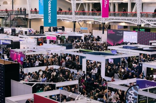 TechEx Châu Âu 2025: Những bài học thực tiễn cho các nhà lãnh đạo AI