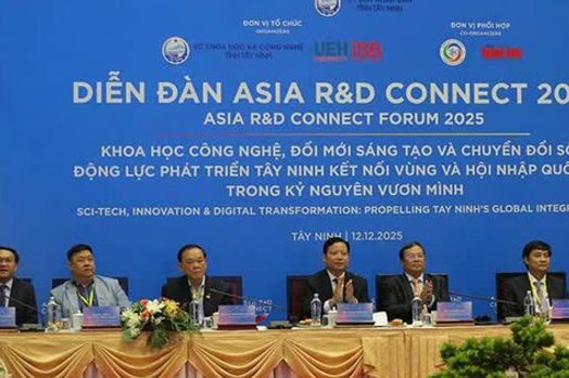 Gemini 3 Deep Think so với ChatGPT 5.2: Prompt thông minh, đọc viết giọng nói nhanh hơn và các trường hợp sử dụng AI mới