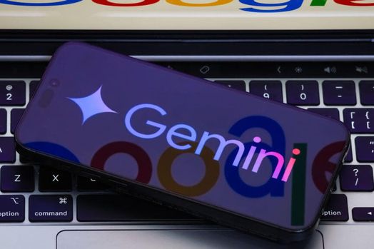 Không muốn Gemini tìm hiểu về bạn? Cách tắt tính năng mới đó