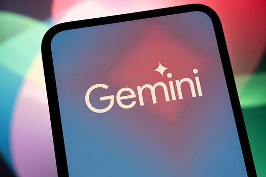 Apple sẽ tích hợp AI Google Gemini vào Siri vào tháng 2, theo báo cáo