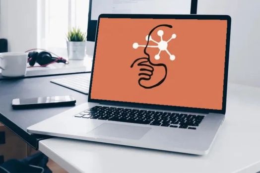 "Siêu năng lực" Claude 4: 7 prompt giúp bạn "kích hoạt" ý tưởng & tăng tốc năng suất!