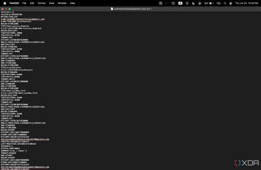 Dữ liệu lịch được hiển thị dưới dạng văn bản thuần t&uacute;y