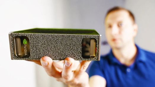 Một máy tính mini nhỏ gọn được thiết kế để đào tạo mô hình AI và quy trình làm việc chuyên nghiệp
