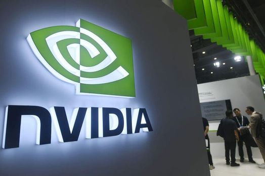 Jensen Huang của Nvidia cho biết AI tác nhân đã đạt đến 'điểm bước ngoặt'