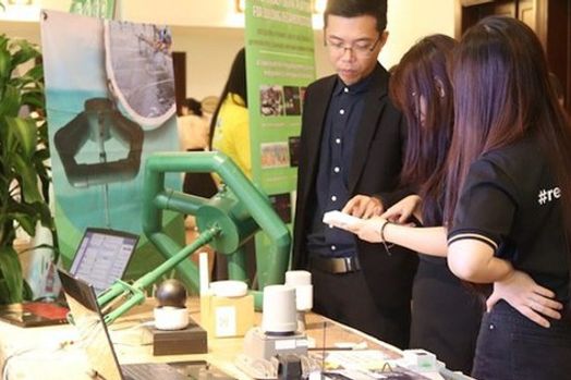 Python vs n8n: Đơn giản không cần mã hay sức mạnh lập trình cho phát triển AI?