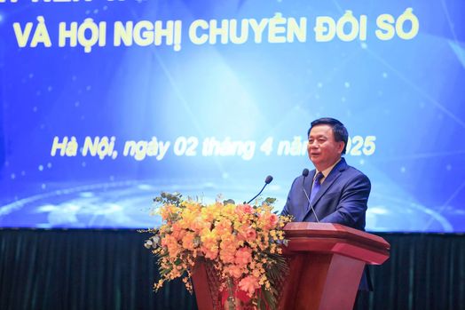 Lễ phát động phong trào “Bình dân học vụ số” và Hội nghị về Chuyển đổi số trong hoạt động của Học viện Chính trị quốc gia Hồ Chí Minh và các trường chính trị tỉnh, thành phố trực thuộc Trung ương