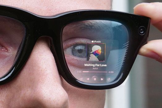 Kính Ray-Ban của Meta là tương lai của AR hay chỉ là một mánh lới quảng cáo sành điệu?